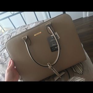 Purse / with laptop compartment